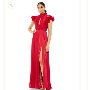 MAC DUGGAL RED KEYHOLE RUFFLE PLEATED GOWN